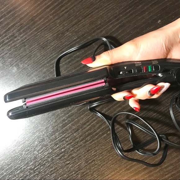 CONAIR Ceramic 2inch Pink Black Straightener - Picture 4 of 4